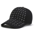 Modische schwarze Baseballkappe mit silbernen Nieten für lässigen Outdoor-Sonnenschutz - Erwachsene / Schwarz