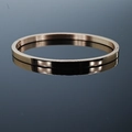 Minimalistisches Armband aus poliertem Edelstahl in Roségold mit Scharnierverschluss - 4mm Damen Glatter Stil / Roségold