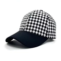 Detail van de baseballpet met zwart-wit houndstooth patroon en een zwarte klep - Volwassene / Zwart