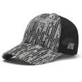 Dames baseballpet met lovertjes, zwarte mesh achterkant en geborduurd detail - 55-58cm / Zwart