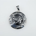 Ciondolo tondo Occhio di Horus in acciaio inox stile vintage con geroglifici egizi - Ciondolo Occhio Acciaio Solo (Senza Catena)