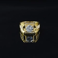 Anello di lusso da uomo in oro con moissanite centrale e accenti in pavé - US 7 / Anello d'Oro