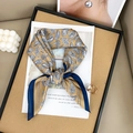 Foulard en soie paisley marron doré et bleu marine avec bordure à pois blancs - 65cmx65cm / Jaune