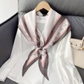 Elegant white long sleeve shirt featuring a pink striped silk scarf with H pattern - Gray