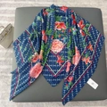 Elegante scialle floreale blu scuro con fiori rosa e bordi con frange da donna - 5#