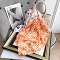 Floral silk scarf with orange daisy print tied on a chic handbag for fashion decoration - Orange Yellow (70FJ373-2)