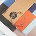 Doppelreihiges Armband aus Roségold-Titanstahl mit Kristallanhänger und Karabinerverschluss - Roségold