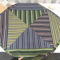 Pañuelo moderno de seda y lana con rayas geométricas de colores para mujer elegante - Verde
