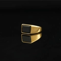 Herenring van goud roestvrij staal met een rechthoekige zwarte onyx edelsteen - US 7 / Goud