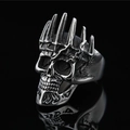 Retro punk gothic skull ring with spiked crown and distressed silver finish for men - US 8 / Antique Silver