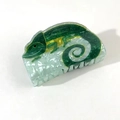 Chameleon hair claw clip made of green and yellow cellulose acetate with pearl texture - Chameleon Style 2 (Yellow-Green Gradient)