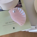 Elegante pinza per capelli a conchiglia rosa perlato con dettaglio di perla - Rosa