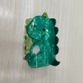 Graziosa pinza per capelli a forma di dinosauro verde in resina per acconciature - Dinosauro verde