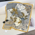 Elegant yellow-edged leopard print velvet scarf with tropical leaves and zebra patterns - 68*68cm / Yellow (68RZW75-1)