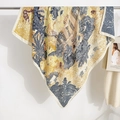Elegante zijden sjaal met tropische architectuur en palmboomprint in beige en marineblauw - Eén maat / Geel Blauw (90RZW01-2)
