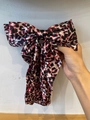 Große Haarklammer mit Leopardenmuster-Schleife und rotem Satinband für Damen - Rot Schwarz Weiß Leopard