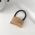 Minimalistisch zwart haarelastiekje met crème marmeren textuur acryl ornament - Rechthoek-Hout Geel