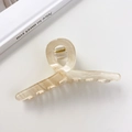 Eleganter cremefarbener Marmor Haarklammer aus Acryl mit Goldfeder für Damen Styling - Wasserweiß - 10.5cm