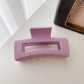 Pince à cheveux rectangulaire minimaliste en résine violet mat pour un style élégant - Rose Violet Mat (8.5cm)