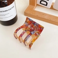 Elegant large hair claw clip in colorful acetate tortoiseshell pattern for bun styles - 4.5CM / Dreamy Orange