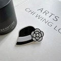 Elegante zwarte hoed broche met witte camelia bloem en parel accent sieraad - Hoed Haarklem-6cm