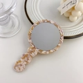 Specchio a mano vintage in acetato con elegante manico ondulato in ambra rosa - 14,2 cm / Viola taro