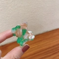 Mini acetate bear hair claw clip with green and pink marble effect for women - Floral Green