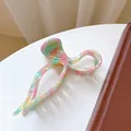 Pink marble texture oversized bow hair claw clip for women in elegant resin finish - Iridescent Green - 13cm