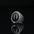 Anillo vintage estilo maya de acero titanio con gran gema negra ovalada y grabado floral - US 7 / Negro Acero