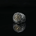 Bague viking vintage pour homme avec motif boussole dorée sur fond noir poli - US 7 / Or Acier