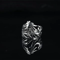 Anello testa di drago retrò in argento antico con incisione cava e trama metallica punk - US 7 / Nero