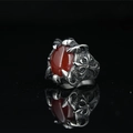 Anello artiglio di drago punk retrò in acciaio argento con pietra rossa e croce incisa - US 7 / Rosso