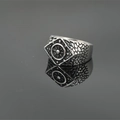 Retro punk nautical signet ring for men featuring an oxidized rudder design and rock texture - US 7 / Antique Silver