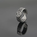 Retro punk titanium steel open ring with carved star and vintage silver finish - US 7 / Antique Silver