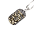 Collier Sagittaire avec cristaux noirs et pendentif avec relief zodiacal doré élégant - Sagittaire (Pendentif Seul/Sans Chaîne)