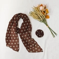 Vintage dunkelbrauner Chiffon-Langschal mit Punkten und passendem Blumen-Accessoire - Braun Punktmuster Mit Rose