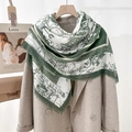 Pañuelo cuadrado vintage con estampado floral, motivos de paisajes y flecos suaves - Verde (130CX86-2)