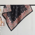 Foulard en soie paisley noir avec pois blancs, carré de cou élégant pour femme - 68*68cm / Noir