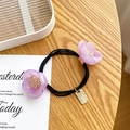 Élastique à cheveux double fleur violette élégante avec strass et breloque dorée ID - Violet