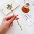 Retro maple leaf hair stick in marbled cream acetate with wavy design for bun styling - Beige (18cm)