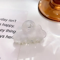 Mini pince à cheveux en forme de nuage, acétate blanc marbré avec ressort en métal - Nuage Blanc Irisé