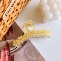 Pinza per capelli a fiore trasparente con glitter dorati e dettagli in resina gialla - 11cm / Giallo