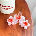 Tres pinzas para el cabello de flores frangipani con degradado rosa y naranja - Grande / Naranja