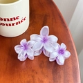 Lot de trois pinces à cheveux fleur de frangipanier violet dégradé effet gelée - 11cm / Violet