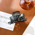 Leopard print bow hair claw clip in acetate with tortoise shell pattern design - Spotted Black (8.1cm)