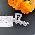 Oversized wavy hair claw clip in purple floral acrylic with heart-shaped handle - Polka Dot Light Purple
