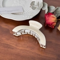 Creamy white large acetate hair claw clip with silver metal teeth on wooden table - Creamy White-9.1cm