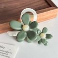 Molla per capelli a fiore verde Morandi con doppie margherite e molla dorata - Verde-9.4cm