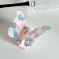 Pinza per capelli a farfalla in acetato con trama marmorizzata rosa e blu e molla in metallo - Blu-Rosa / 7cm