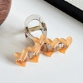 Elegant jelly-texture hair claw clip with orange pearlescent hearts in a transparent resin - Orange / 8.7cm